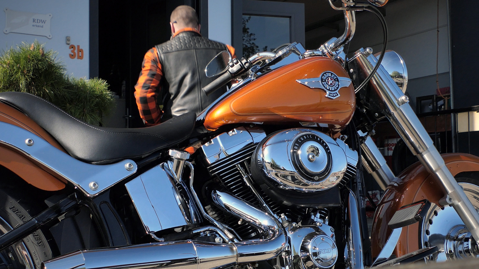 Interview: ‘Terminator Glenn B.’ over zijn Harley‑Davidson Fat Boy (video)